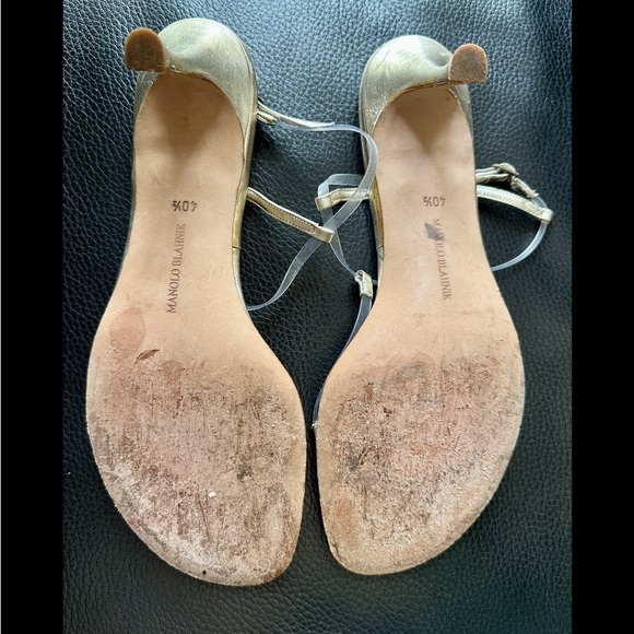 MANOLO BLAHNIK METALLIC GOLD LEATHER CLEAR PVC STRAPPY HEELS SANDALS THONG 40.5 - Picture 11 of 12